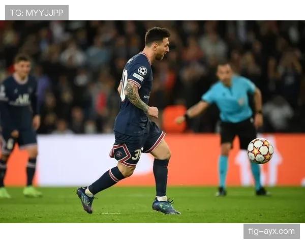 马伦持续提升，成为巴黎圣日耳曼攻势核心，职业生涯实现新高峰